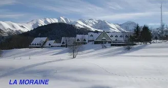 centre-de-vacances-la-moraine-garin-vue-exterieure-chalet-pyrenees31