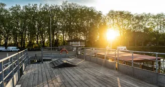 Péniche Didascalie Péniche Didascalie