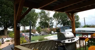 Laroclya, Barbecue, Quevillon, Lilhac Laroclya, Barbecue, Quevillon, Lilhac
