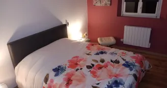 Laroclya, Chambre rose, Quevillon, Lilhac Laroclya, Chambre rose, Quevillon, Lilhac