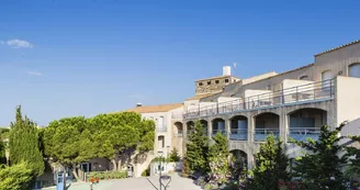 VILLAGE VACANCES LES ROMARINS