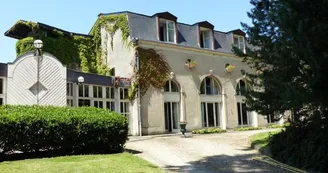 Hôtel "Château de Bazeilles"