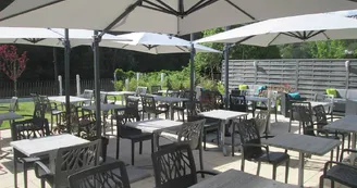 Auberge en Ardenne : terrasse