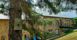 Chambres d'hôtes dans un ancien moulin, étang de 75 ares, pêche - Lonny - Ardennes Chambres d'hôtes dans un ancien moulin, étang de 75 ares, pêche - Lonny - Ardennes