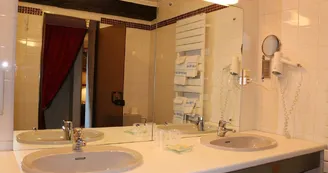 Salle de bain 1 Salle de bain 1