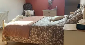 Gîte - Petit cocon à 5 min de Sedan Gîte - Petit cocon à 5 min de Sedan