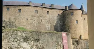 Meublé : Le Royal Meublé : Le Royal