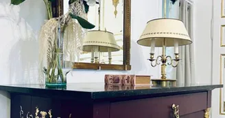 Suite Notre Dame : Chambre Henri de la Tour d'Auvergne Vicomte de Turenne Suite Notre Dame : Chambre Henri de la Tour d'Auvergne Vicomte de Turenne