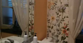 Salle de bain du haut Salle de bain du haut