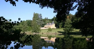 Chateau de la Noue le Coq Chateau de la Noue le Coq