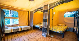 Interieur tentes lodges