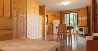 Chataigniers du lac lozere chalets BD (1) Chataigniers du lac lozere chalets BD (1)