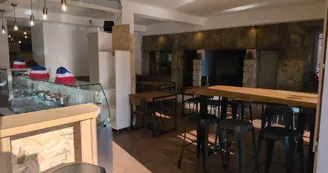 SALLE AVANT