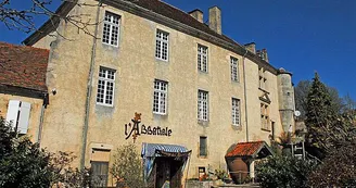 Chambre d'hôte de l'Auberge de l'Abbatiale à Auberive