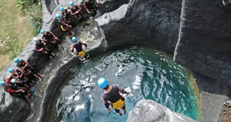 ucpa_saint_cyprien_canyoning 1920px ucpa_saint_cyprien_canyoning 1920px
