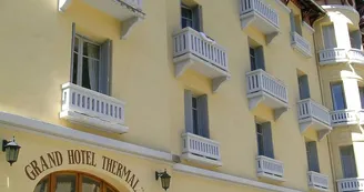 GRAND HOTEL