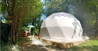 Dôme Buccolik hébergement insolite camping fontpédrouse
