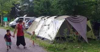 Camping_El_Pailles_Emplacement_Confort