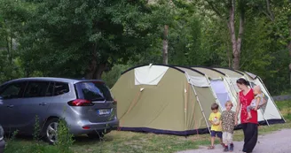 Camping_El_Pailles_Emplacement_grande_tente