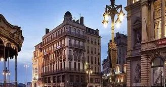 Hôtel Escale Oceania Marseille.jpg