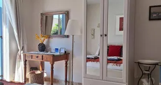 Vintage Provence - La Chambre Lumière