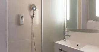 Hôtel B&B Saint Menet Marseille.jpg Hôtel B&B Saint Menet Marseille.jpg