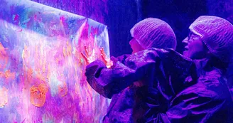 COLOR ROOM