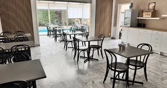 SALLE DE PETIT DEJEUNER