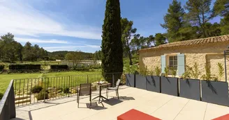Hôtel Domaine de Valmouriane terrasse