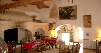 Cacharel Hôtel Cacharel Hôtel