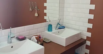 Salle de bain partagée