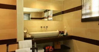 Mas de L'Amarine salle de bain