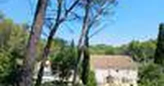 Mas Leblanc des Alpilles_Saint-Étienne-du-Grès Mas Leblanc des Alpilles_Saint-Étienne-du-Grès