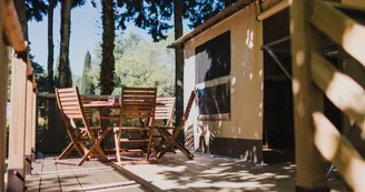 Camping Porte des Alpilles_Saint-Étienne-du-Grès