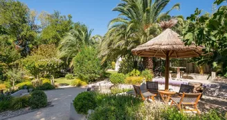 Hôtel L'Amandière - jardin