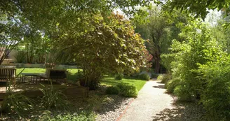Hotel l'Amandière jardin