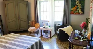 Chambres d'Hôtes Mas des 3 Cyprès
