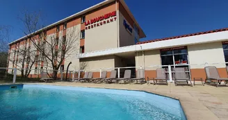 Façade