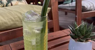 Bar dans les Arbres