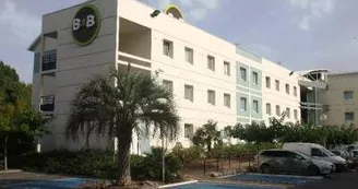 Hôtel B&B Marseille La Valentine.jpg