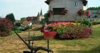 Point d'Information Touristique à Saint-Sernin-du-Bois