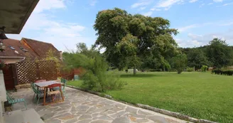 Gite de Gaby et Jean à Coussac Bonneval en Haute-Vienne, Nouvelle Aquitaine - terrasse sud_22 Gite de Gaby et Jean à Coussac Bonneval en Haute-Vienne, Nouvelle Aquitaine - terrasse sud_22