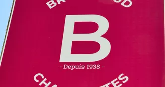 enseigne-broussaud-textiles-les-cars enseigne-broussaud-textiles-les-cars