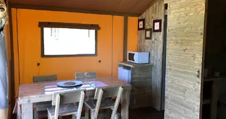 Cuisine Lodge
