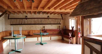 Gîte de groupe Les Gerbaudières - Saint-Christophe-du-Jambet - salle secondaire Gîte de groupe Les Gerbaudières - Saint-Christophe-du-Jambet - salle secondaire