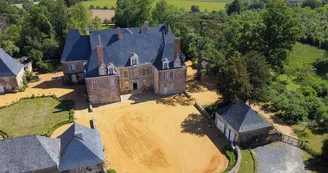 Logis-de-Martigné-Cour château Logis-de-Martigné-Cour château