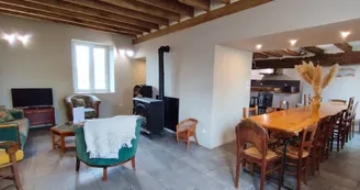 Gîte de La Tournerie - Salle de réception 15 pers