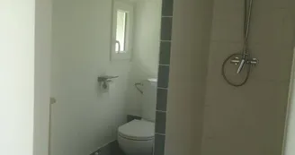  DOUCHE