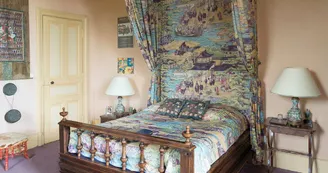 CHAMBRE DE JEAN YVES