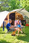 Domaine du Château de la Rolandière - Camping à Trogues, France.